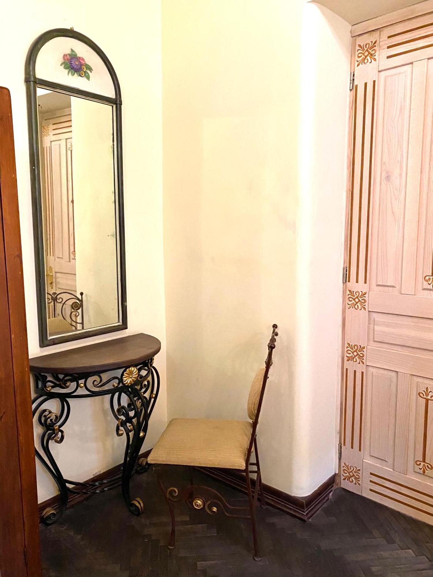 Квартира Подобово На Вулиці Валова 21А Leópolis Exterior foto